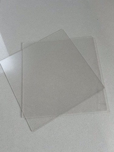 Perspex sheets 23cm - x,
